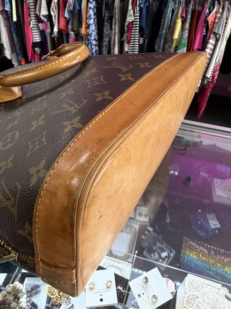 Louis Vuitton Alma Pm VI 0010 France Year Jan. 2000