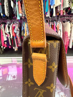 Louis Vuitton St Cloud GM TH1911 France November 1991