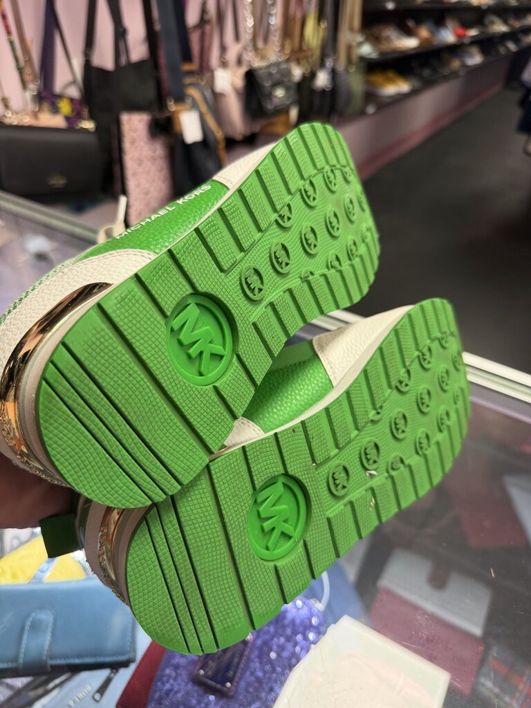 9 Michael Kors Wilma Trainers Logo