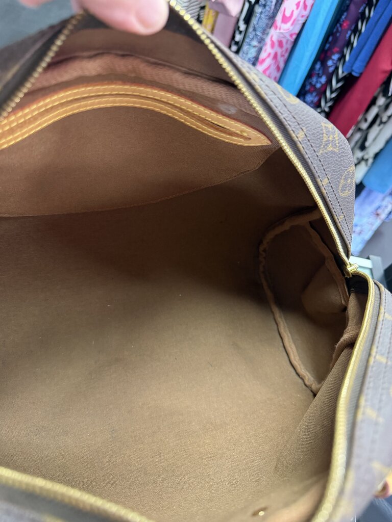 Louis Vuitton Monogram Montorgueil PM Shoulder Bag MI2048 24th week of 2008 in France