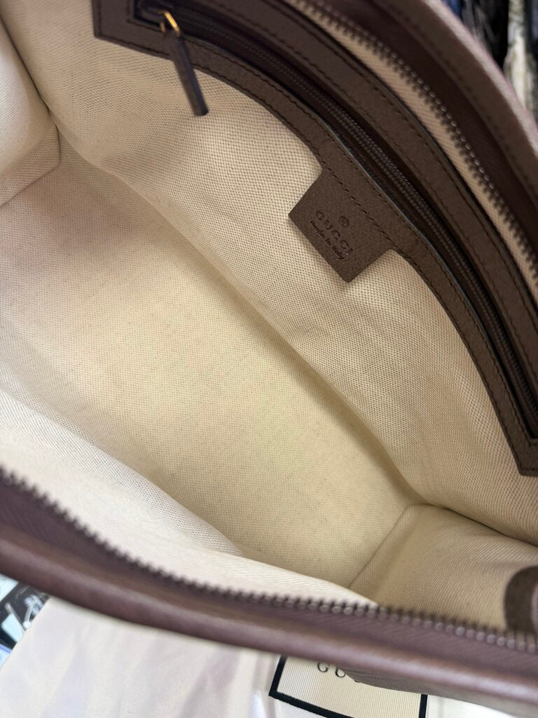 Gucci Ophidia Wash Travel Clutch Pouch GG Zip Bag Double G Interior zipper pocket