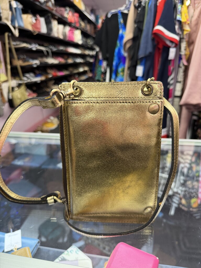 Patricia Nash Chiavella RFID Leather Phone Case Metallic