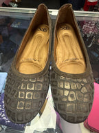 6.5 Sofft Croc Embossed Round Toe Flat