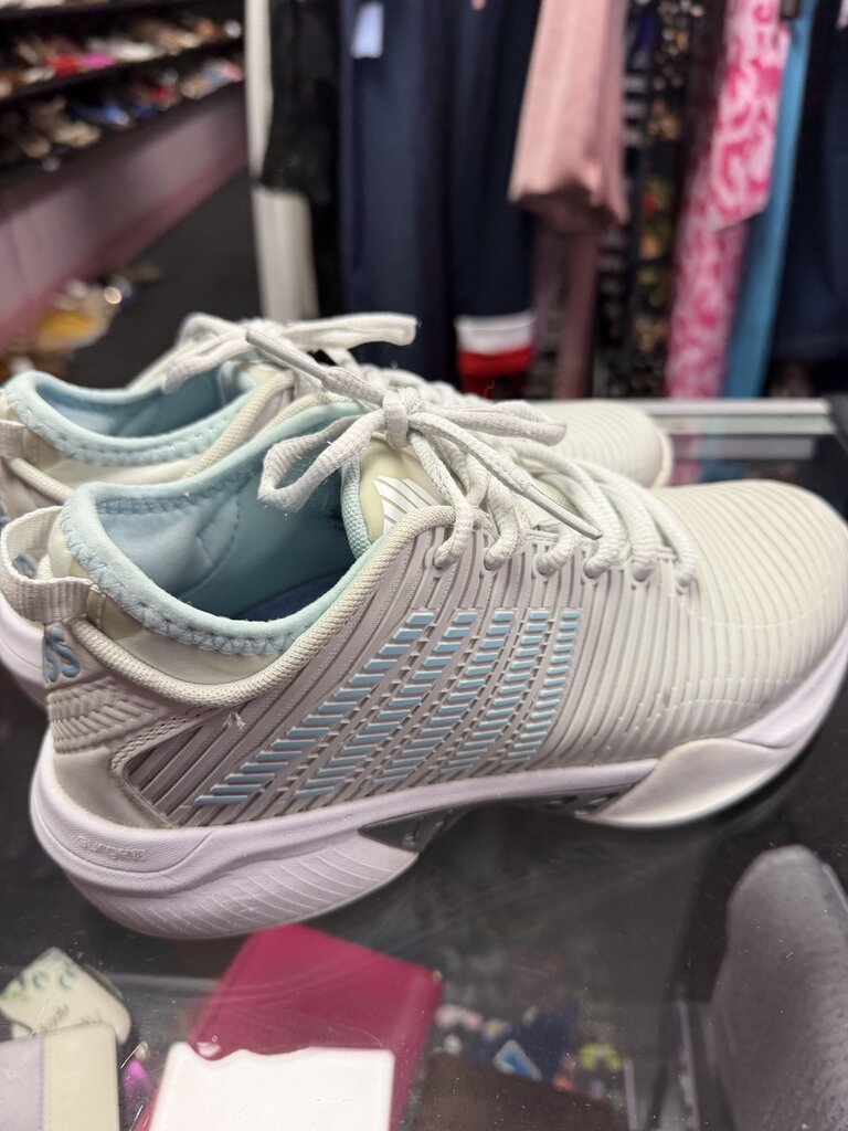 7.5 K-Swiss Hypercourt Supreme Tennis Shoe