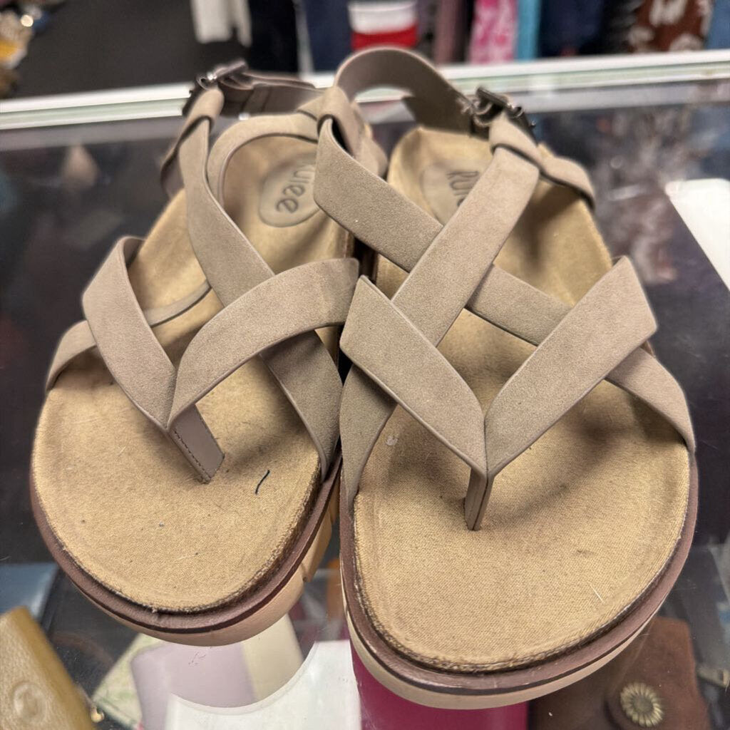 7 Ruiee Crisscross Thing Ankle Strap Sandal