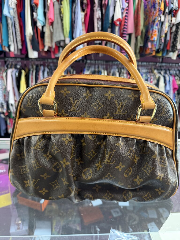 Louis Vuitton Mizi Handbag