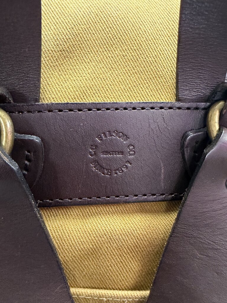 Filson Rugged Twill Rucksack Bridle Leather Straps