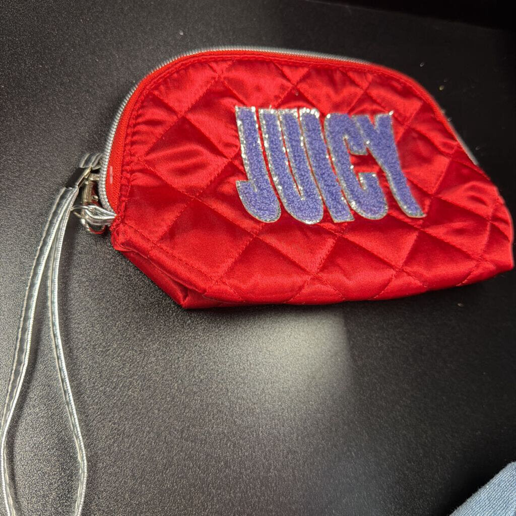 Juicy Couture Quilted Make Up Medium travel Bag