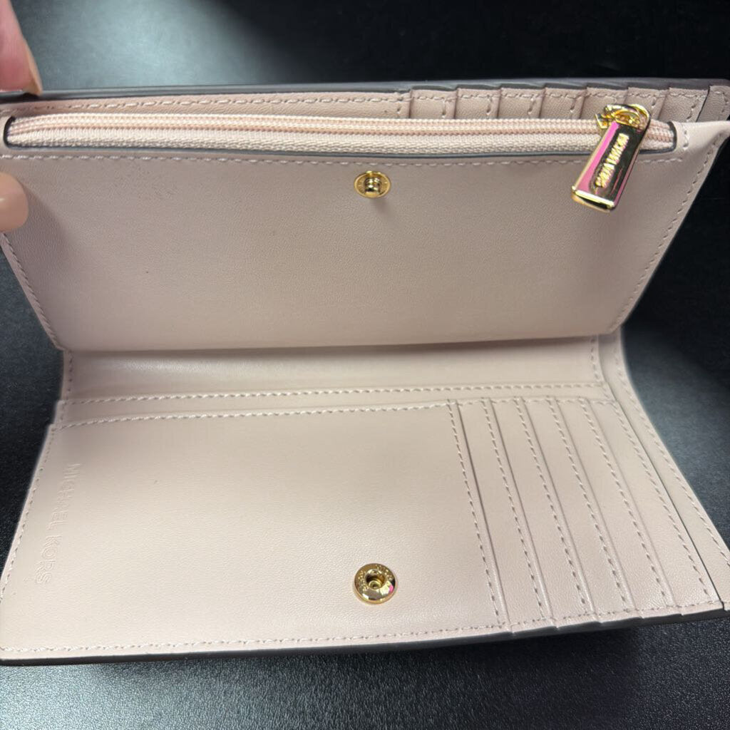 Michael Kors Jet Set Signature 3 Compartment Wallet