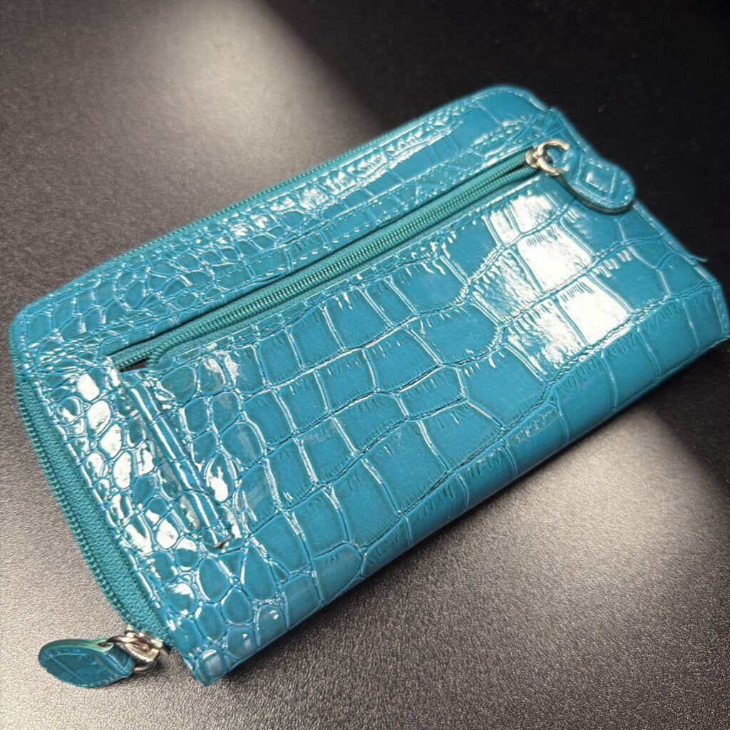 Unknown Croco Patent Folding Large Wallet Vintage w/ Calculator