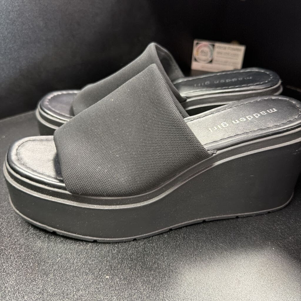 8 Madden Girl Knit Solid Platform Peep Toe Mule