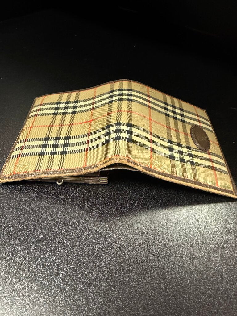 Burberry Vintage Nova Check Canvas Leather Bifold Wallet Logo Clasp