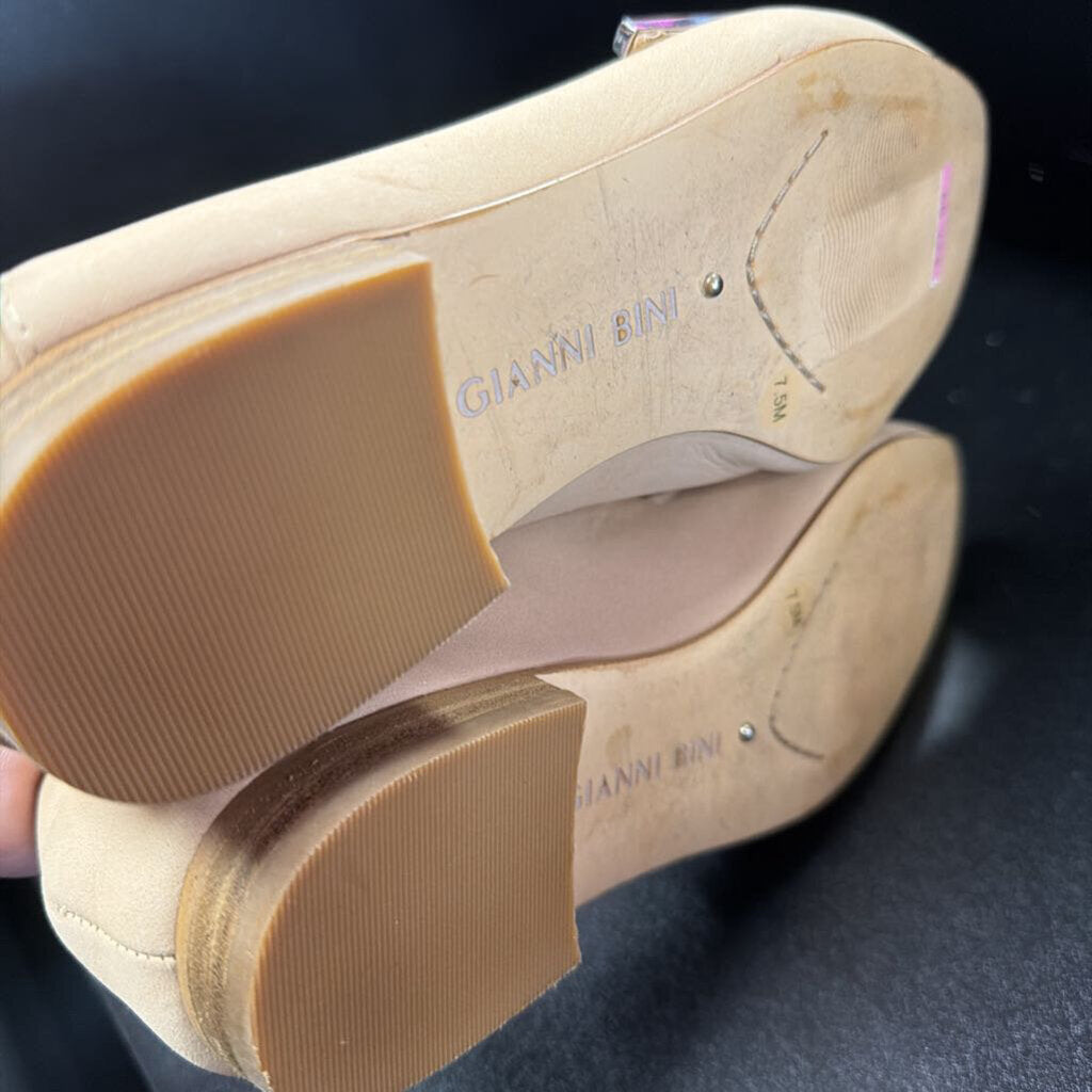 7.5 Gianni Bini Suede Leather Loafer