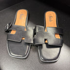 10 Sheln Slide On Sandal H Pattern