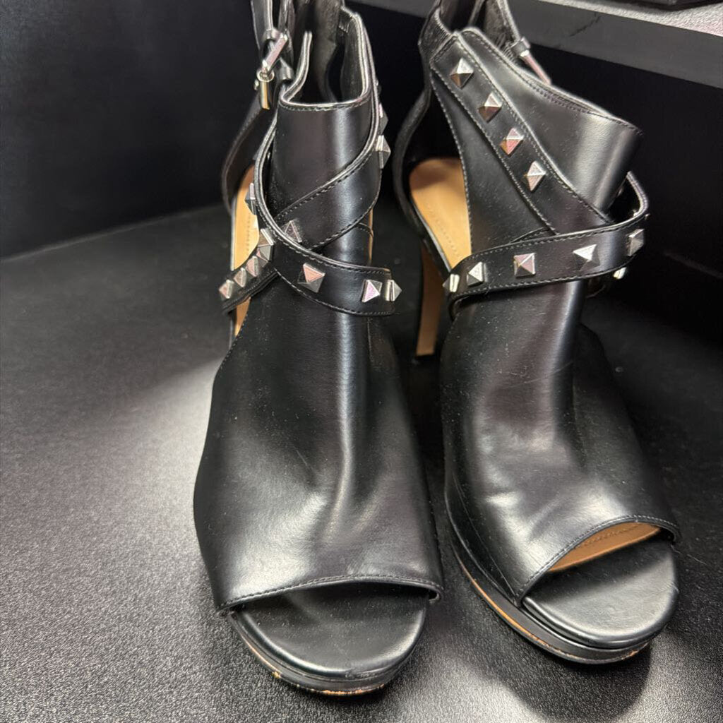 8.5 Marc Fisher Mahiya Leather Pyramid Studded Embellished High Heels Shoes