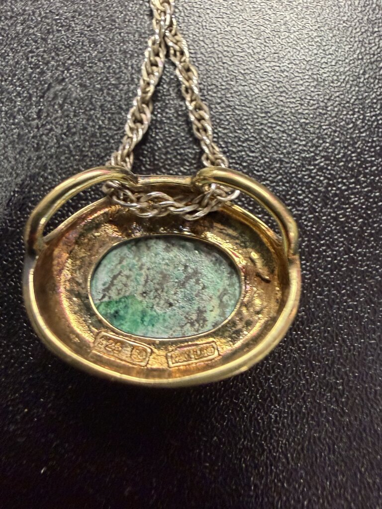 925 Vintage Gold Tone Green Stone Pendant Silver 18" Necklace