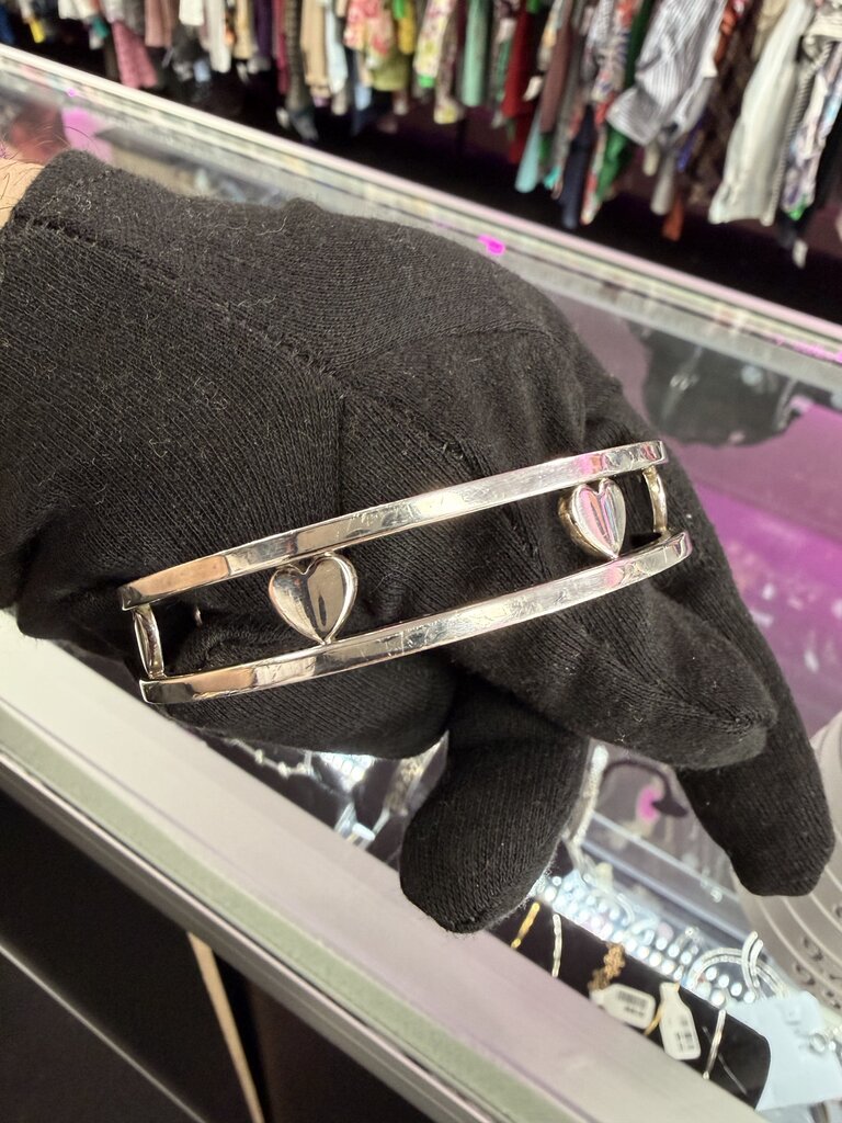 Tiffany & Co. 925 Seven Hearts Bangle Bracelet