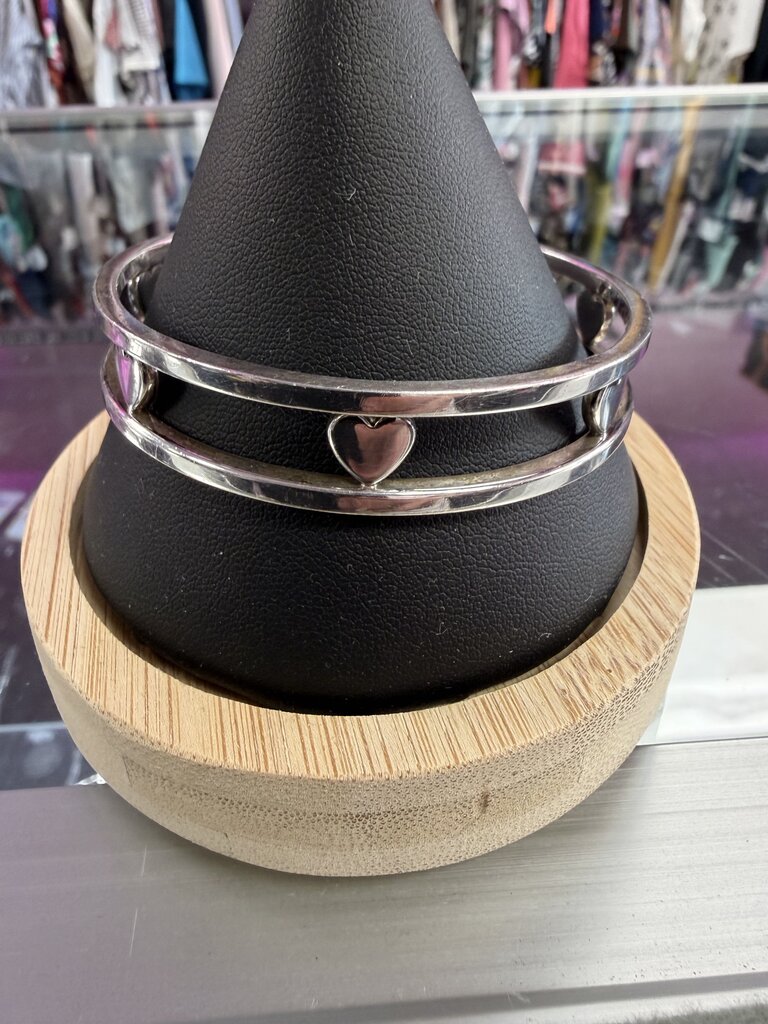 Tiffany & Co. 925 Seven Hearts Bangle Bracelet
