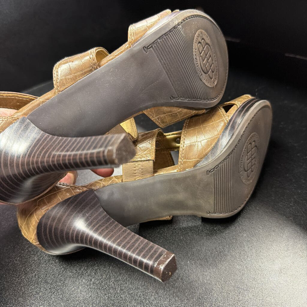 7.5 Croco Ankle Strap Studded Crisscross Heel
