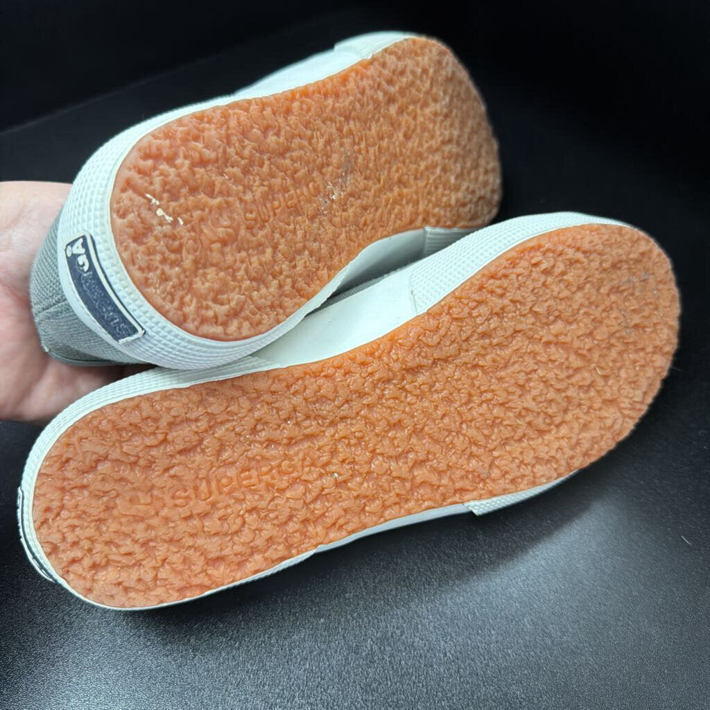 7/38 Superga