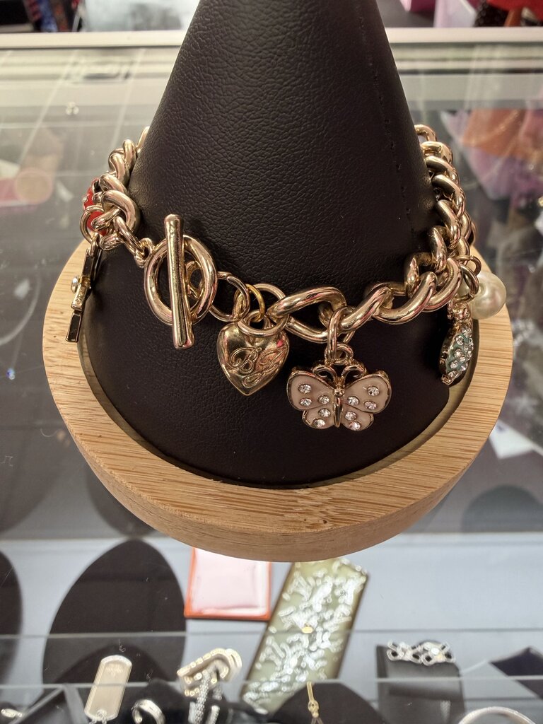 Betsey Johnson Gold Tone Butterfly Ladybug Flower Charm Bangle Toggle Bracelet