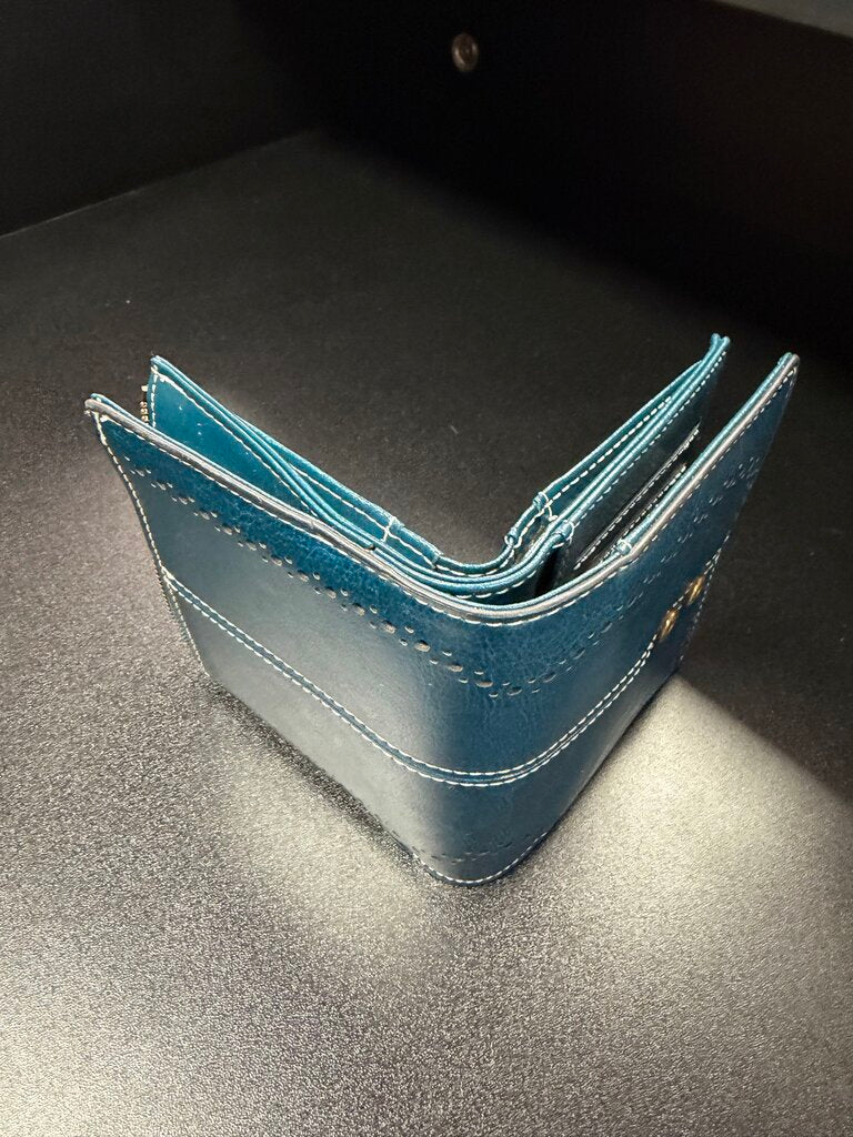 Sendfen RFID Leather Bifold Wallet