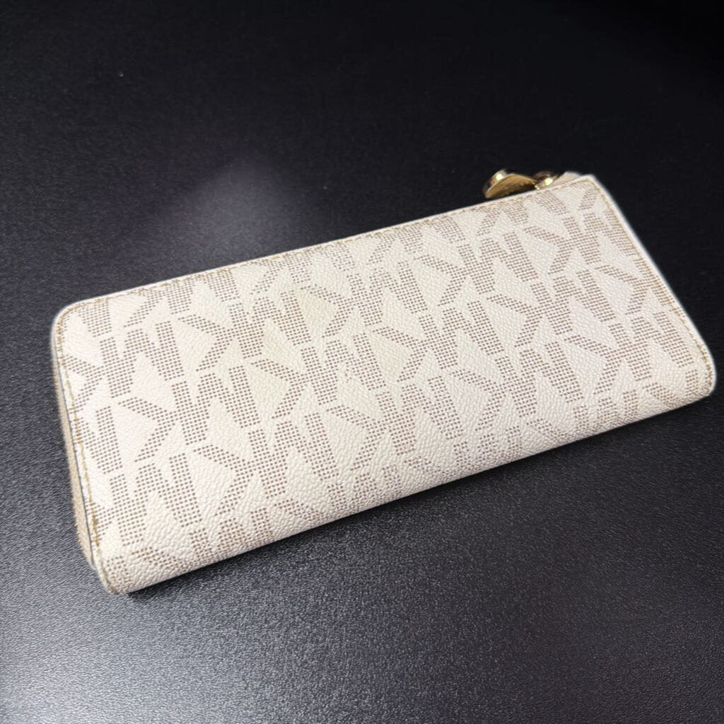 Michael Kors Jet set Wallet