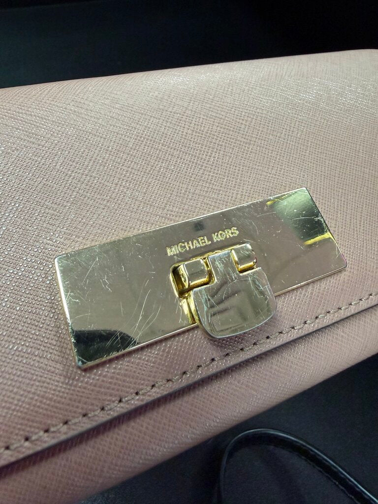 Michael Kors Saffiano Leather Push lock Closure
