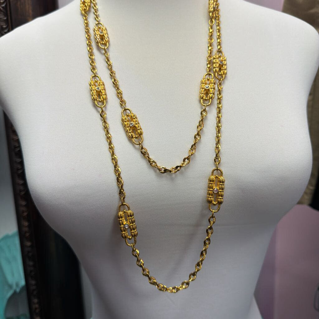 Camrose & Kross JBK (Jackie B. Kennedy) Gold Plated Paperclip Necklace Basketweave Station Clear Austrian Crystals