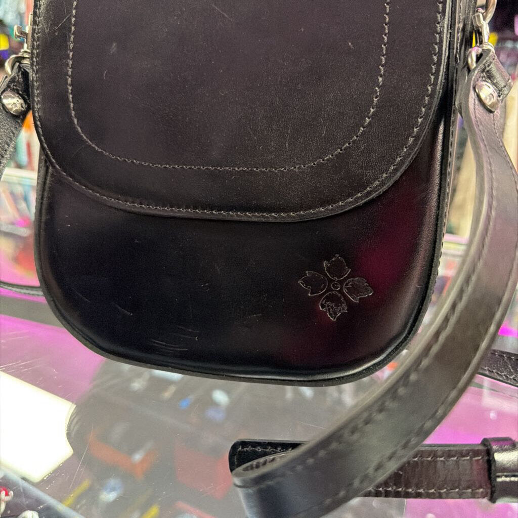 Patricia Nash Perrone Leather Crossbody Bag