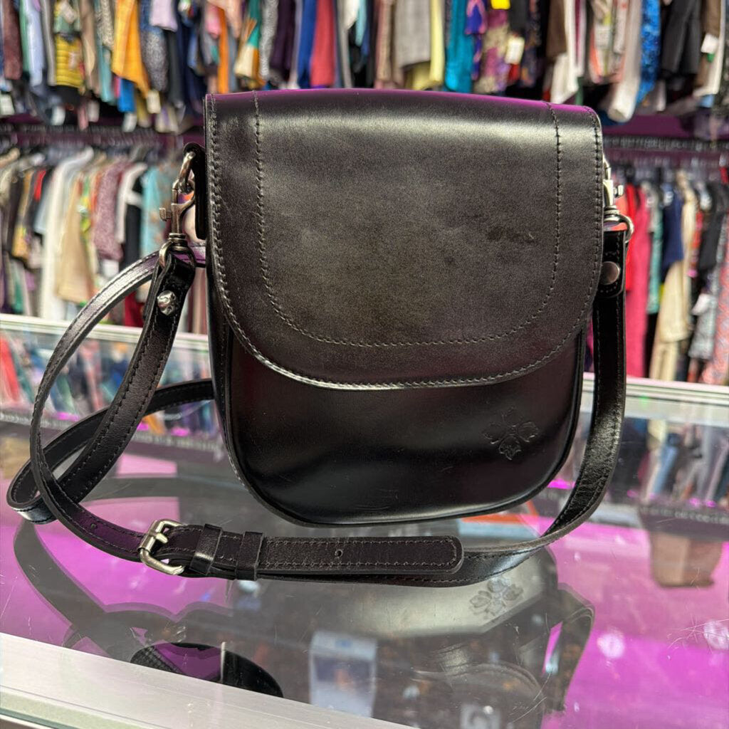 Patricia Nash Perrone Leather Crossbody Bag