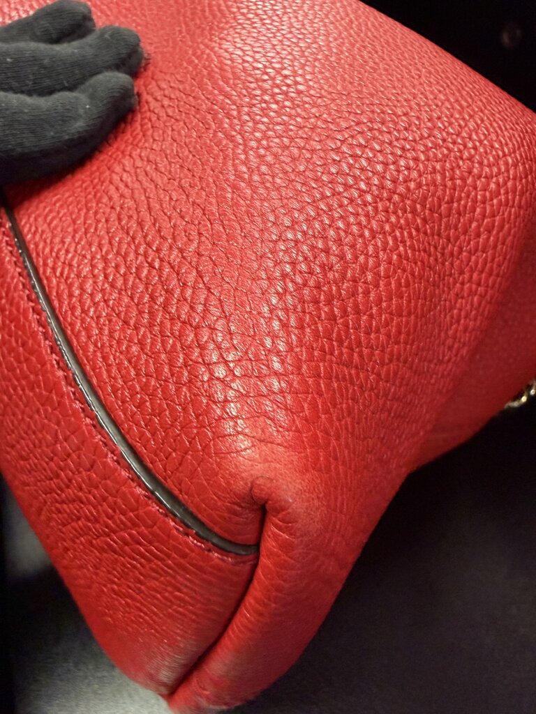 Gucci Soho Medium Pebbled Leather