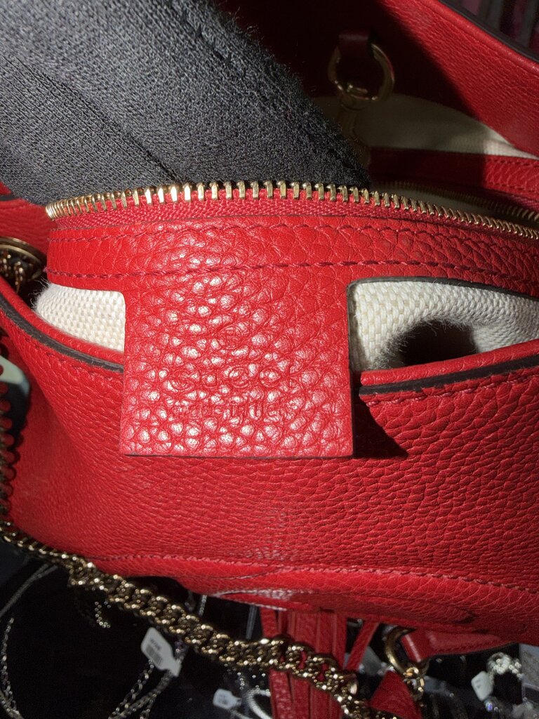 Gucci Soho Medium Pebbled Leather