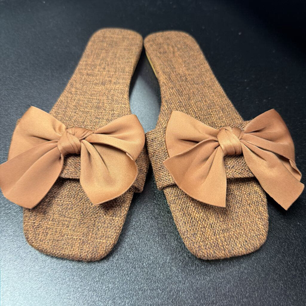 41/9 Bow Slide Canvas Flat
