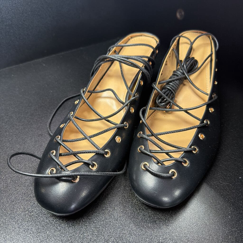 11 Rivet Lace Up Round Heel