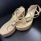 8.5 Lilly Pulitzer Metallic Thong Wedge Sandal Geometric Embellished Strap