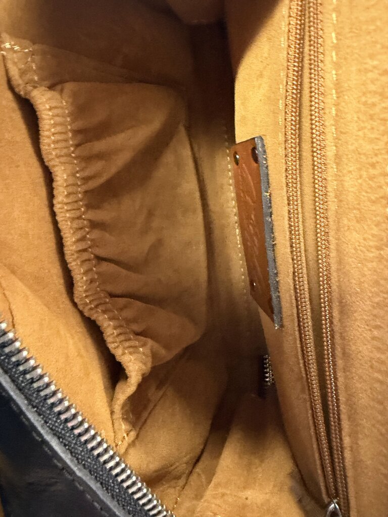 Patricia Nash Alessa Leather Crossbody Bag