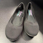 6.5 Sketchers Knit Cleo Sport Memory Foam Flats