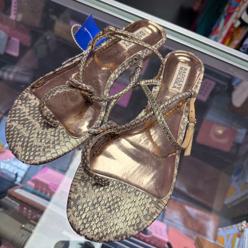 9.5 Badgley Mischka Gold Metallic Snakeskin Thong Flat Sandals Rhinestone Embellish