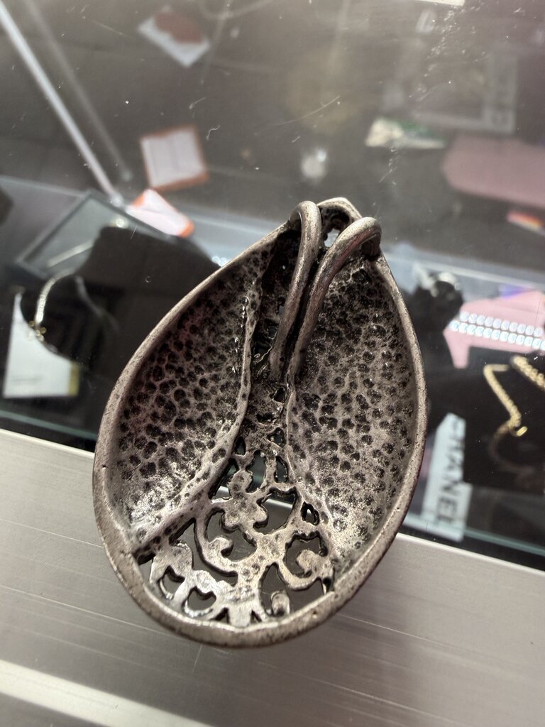 Vintage Premier Designs Silver tone Hammered Teardrop Pendant with Intricate Filigree Scroolwork