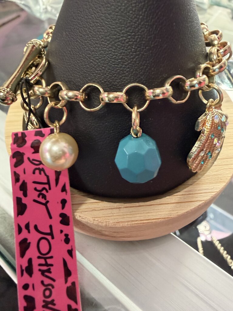 Betsey Johnson Ocean Themed Gold Tone Charm Bracelet