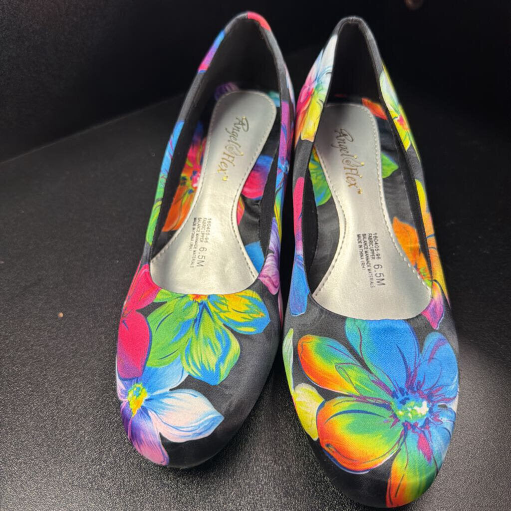 6.5 Angel Flex Floral Round Floral Satin Heel
