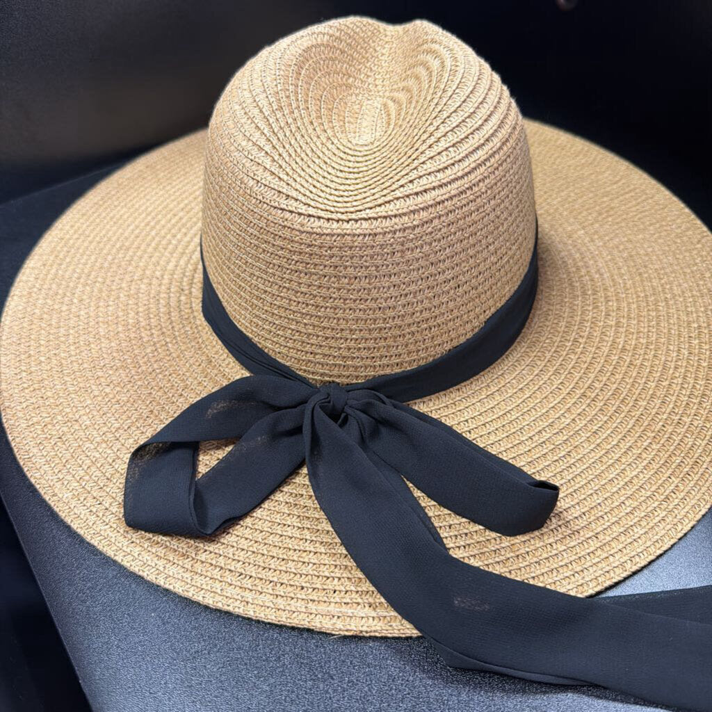 Straw Hat Black Ribbon