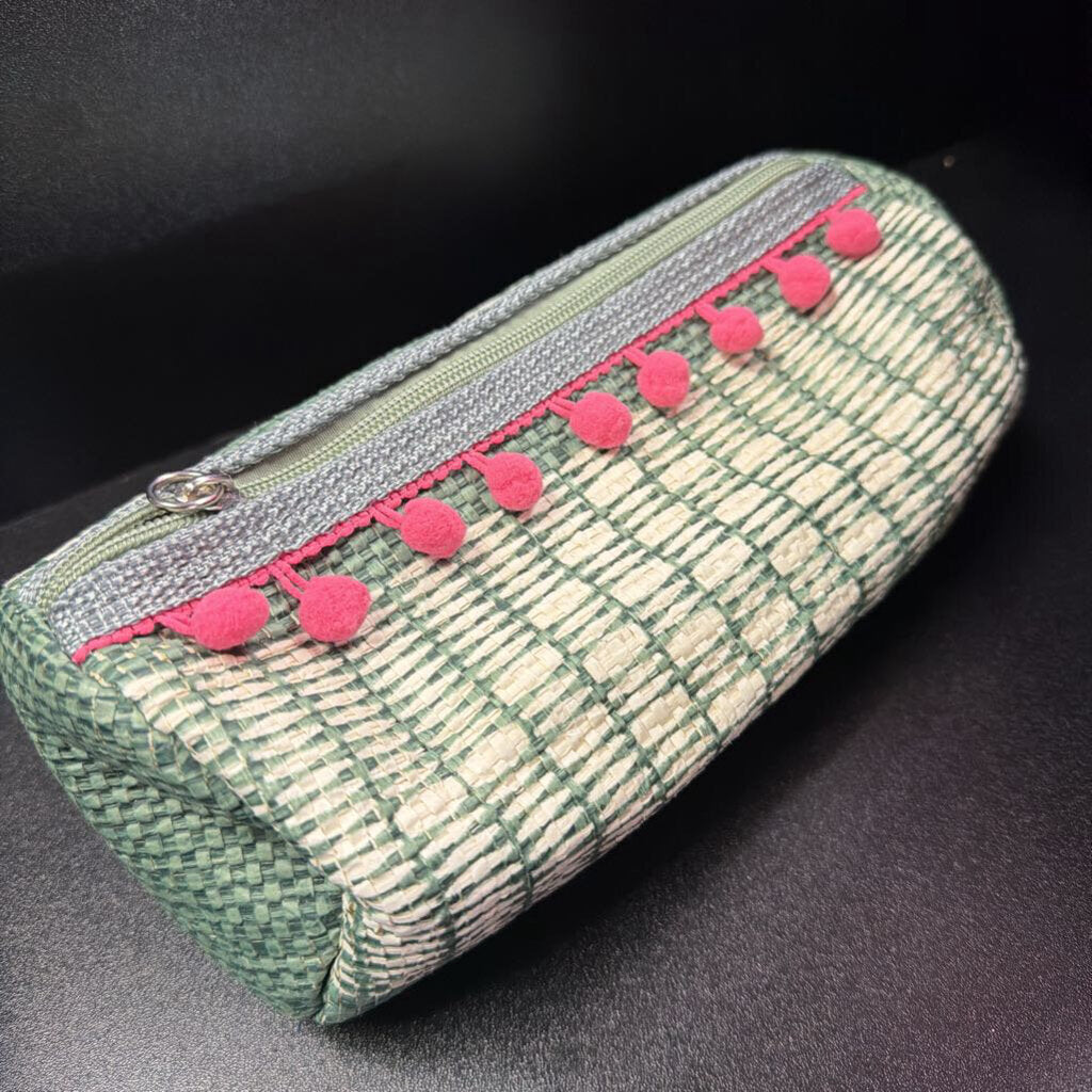 Unknown Pom Pom Makeup Bag