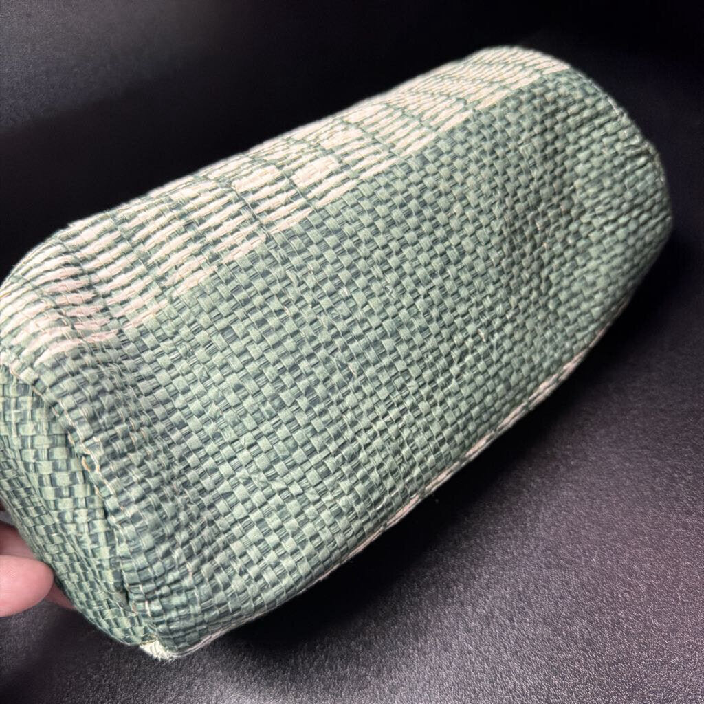 Unknown Pom Pom Makeup Bag