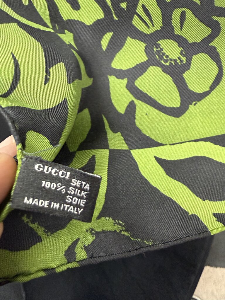 Gucci VTG Silk Scarf Floral