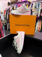 9/39.5 Louis Vuitton Calfskin Monogram LV Trainer
