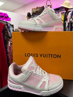9/39.5 Louis Vuitton Calfskin Monogram LV Trainer