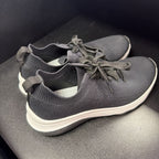 9 Clark's Cloudsteppers Lace Circuit Sneakers