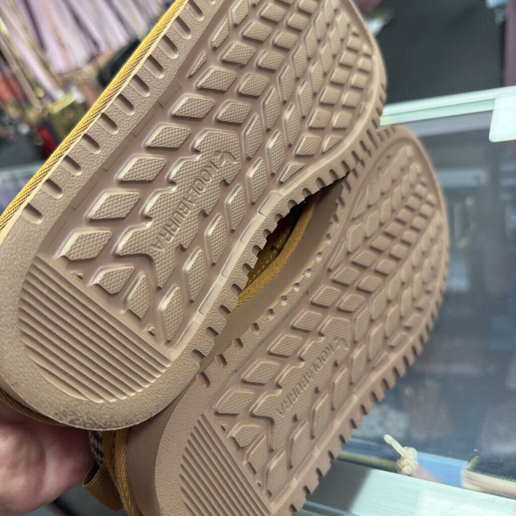 7 Kookaburra By Ugg Burree Slipper